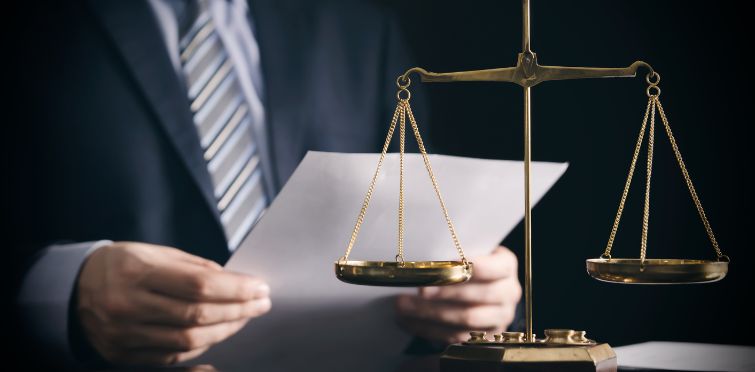 Quando buscar um advogado contencioso